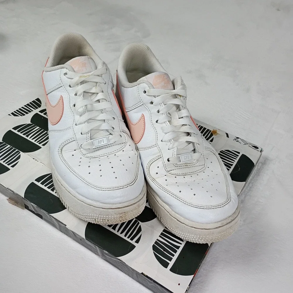 Nike Air Force 1 AF1 Low White‎ Peach Pink Womens Sneakers DN1430-106 Size 11